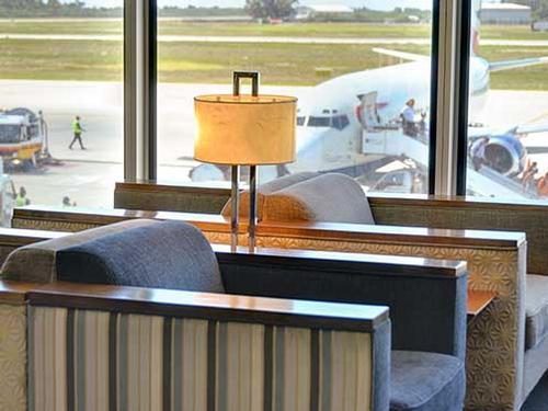 Descubre las Salas VIP del Aeropuerto de Port Elizabeth (PLZ)